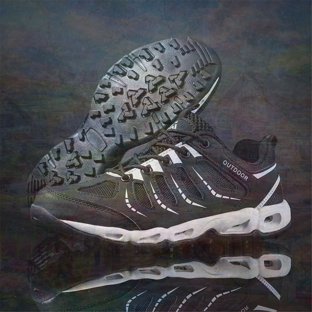 Sumer Round Tip Silver Sneaker - مراجعة Luxury Lifestyle Team وسعره