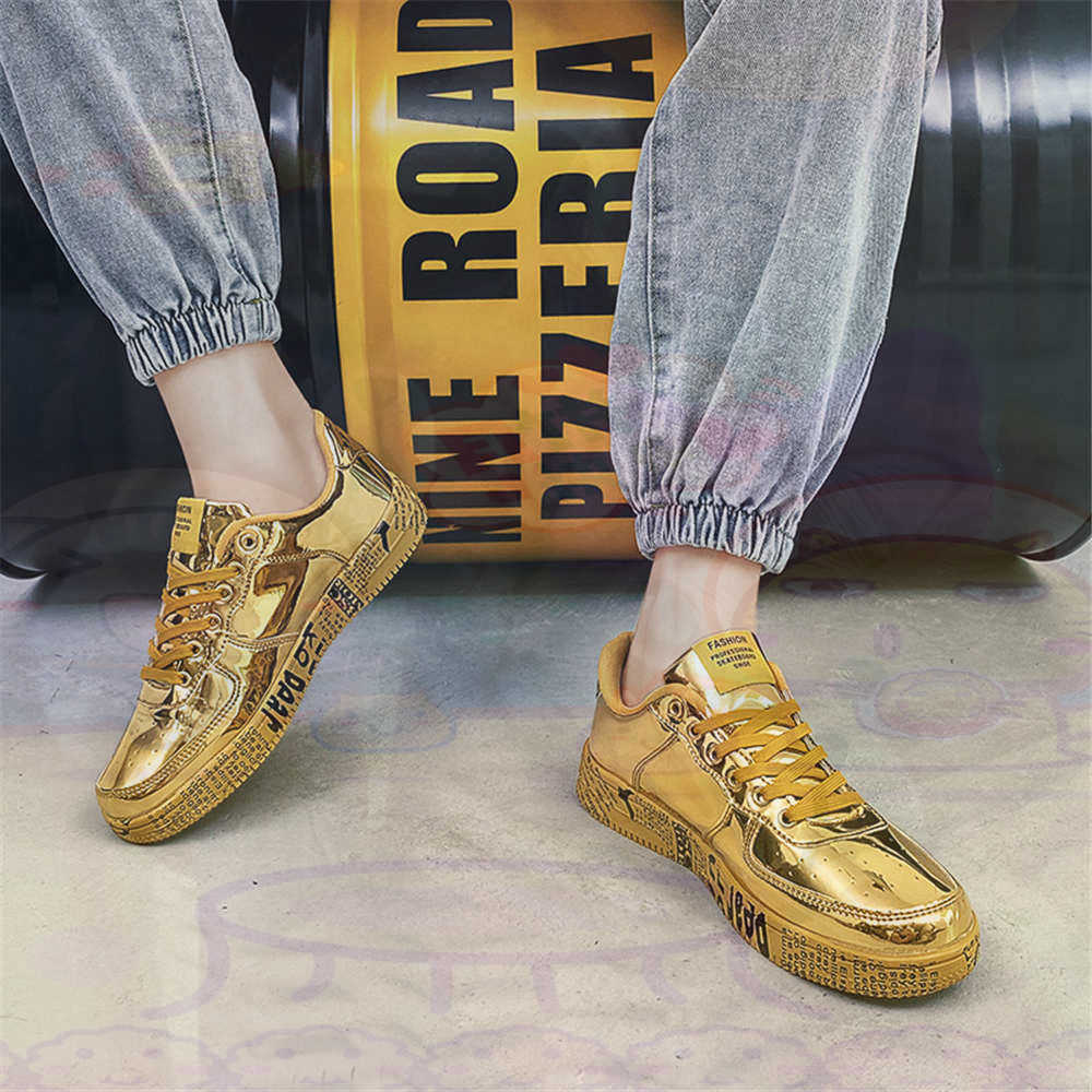 Round Foot Size 45 Sneakers Wh - مراجعة Luxury Lifestyle Team وسعره